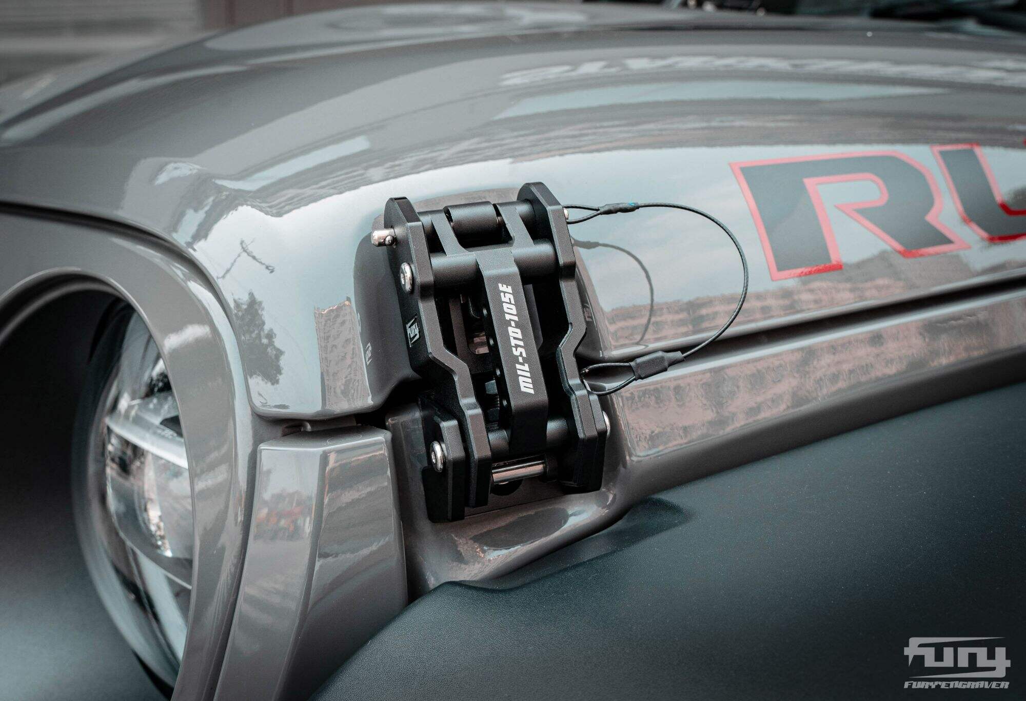 Fury hood lock with mirror For Jeep wrangler