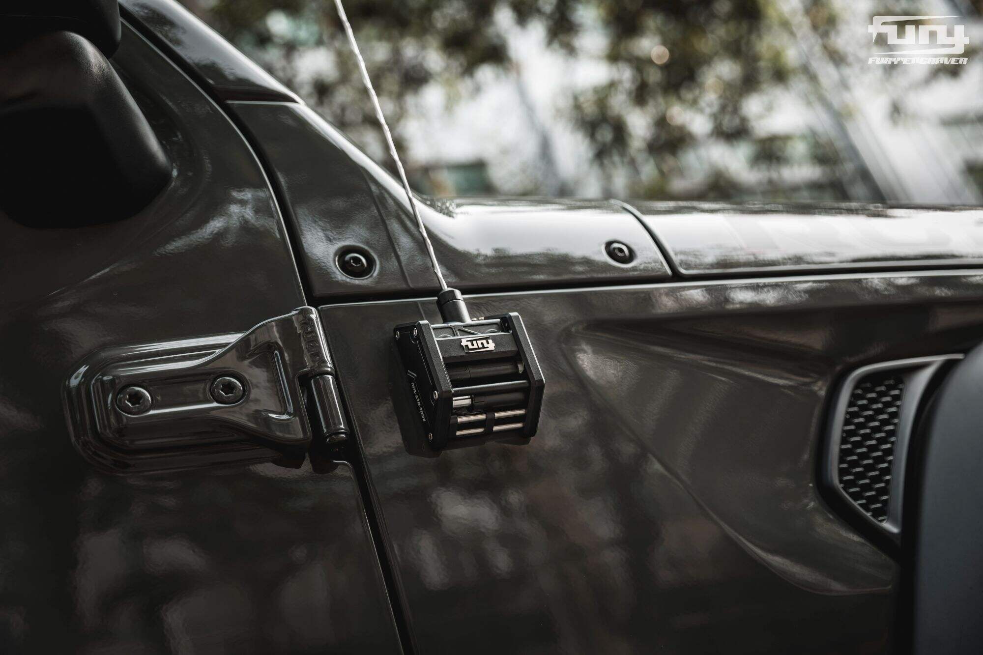 Fury Radio Antenna Base Cover Kit