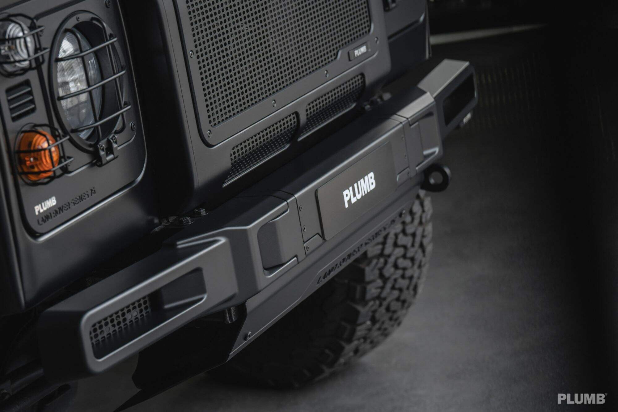 Plumb-Series 76 Front bumper kit