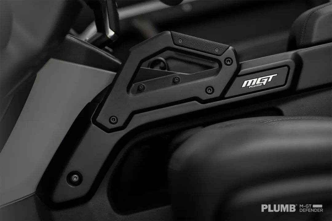 PLUMB M-GT Central Control System for Defender 90 / 110 / 130 L663