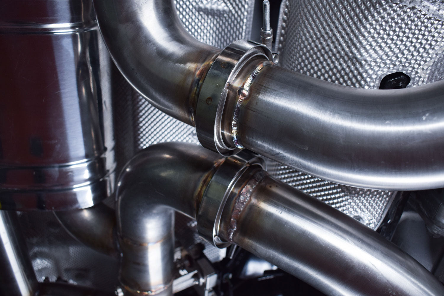 Quicksilver Defender OCTA exhaust component
