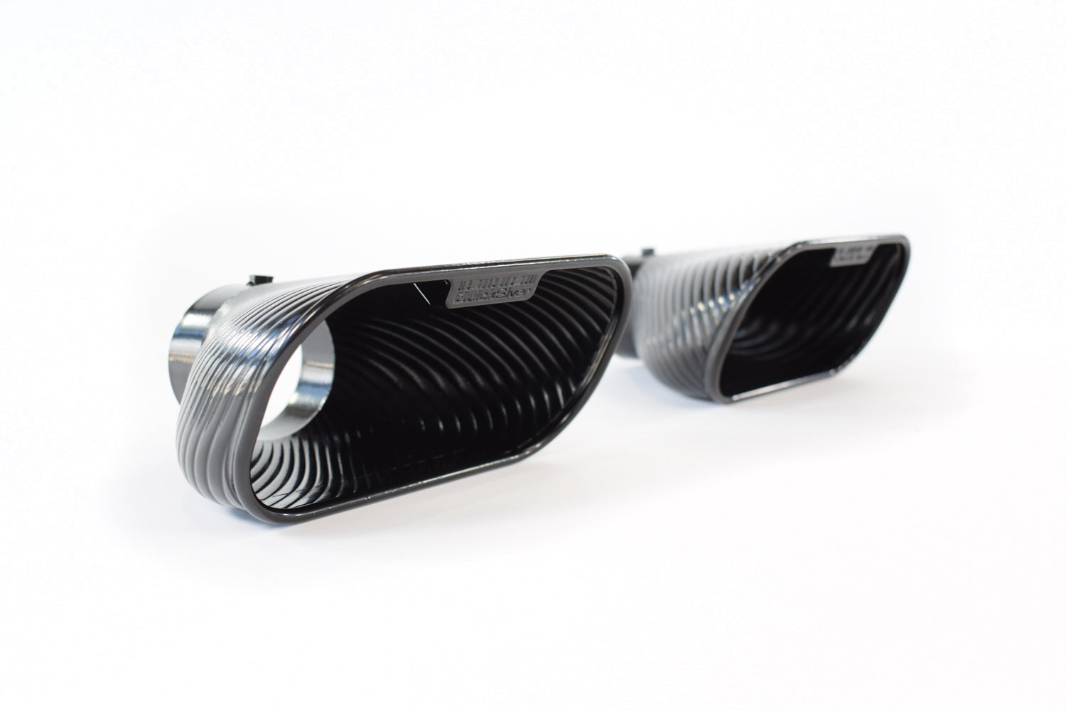 QuickSilver Defender OCTA Obsidian Black 3D tailpipe