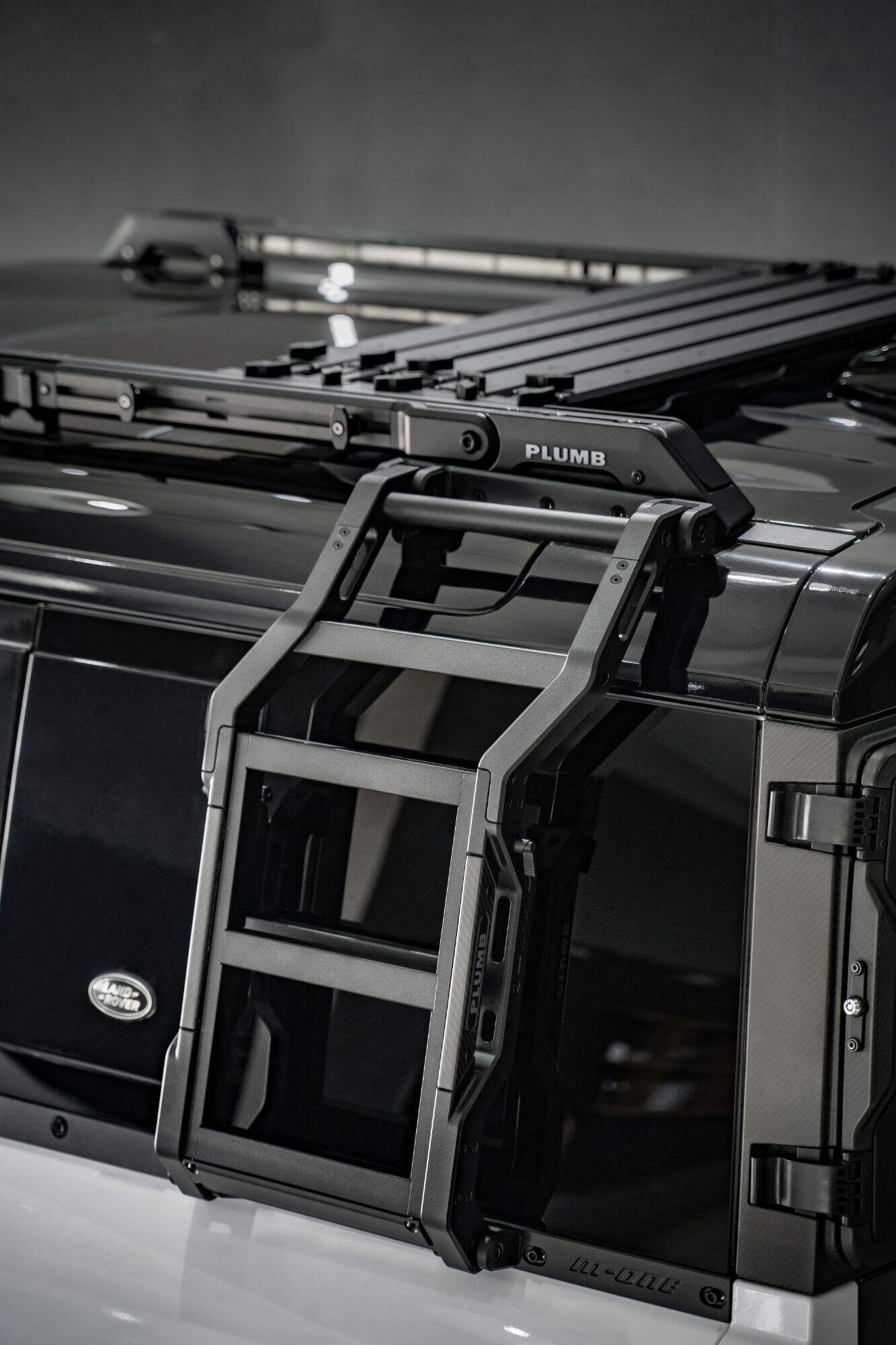 Plumb Side Ladder For Land Rover Defender 110