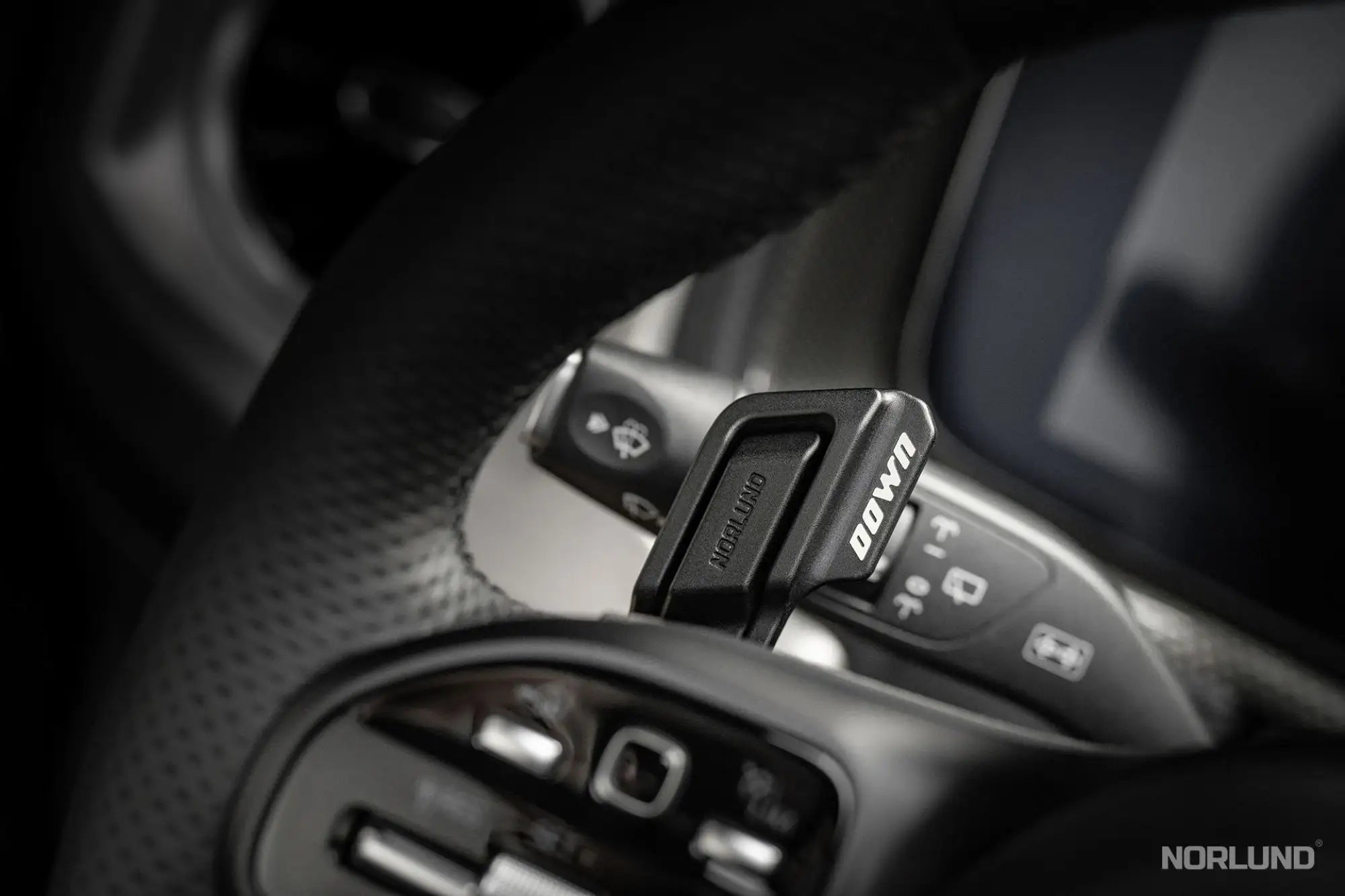 Mercedes-Benz 2018+ G Steering wheel shift paddles