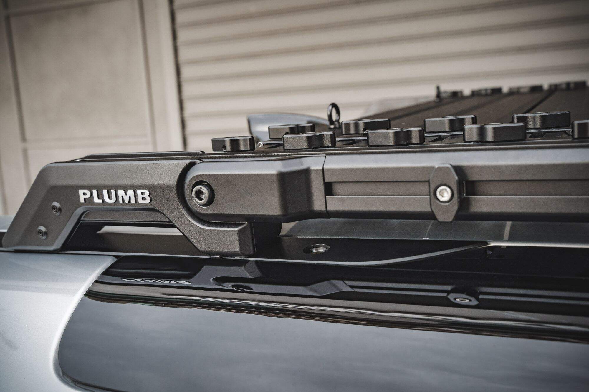 Plumb Aluminum Adjustable  roof rack For Land Rover Defender 110/130