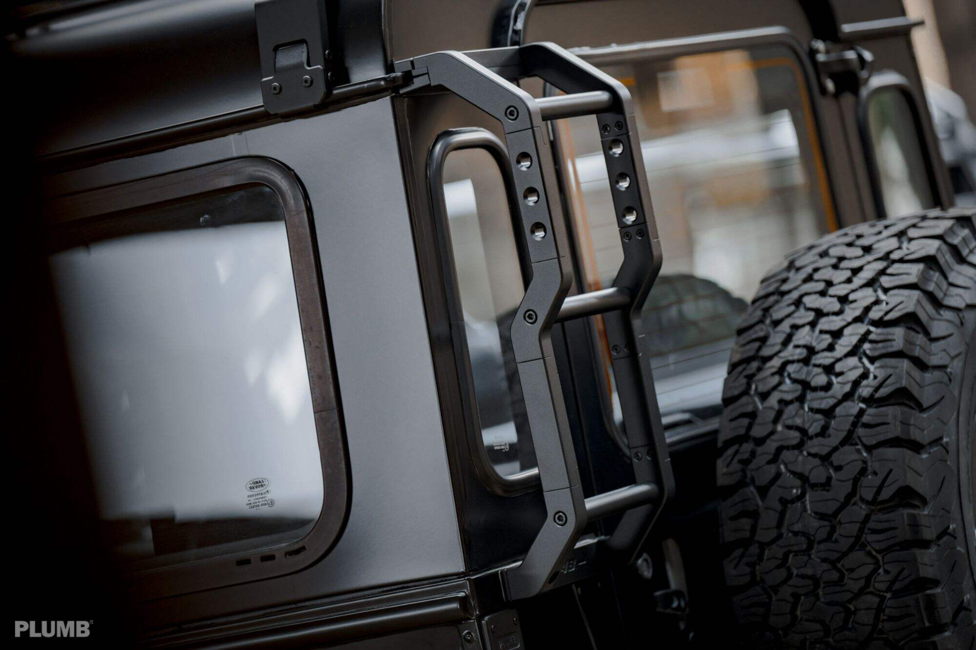 Plumb-Series 76 Ladder