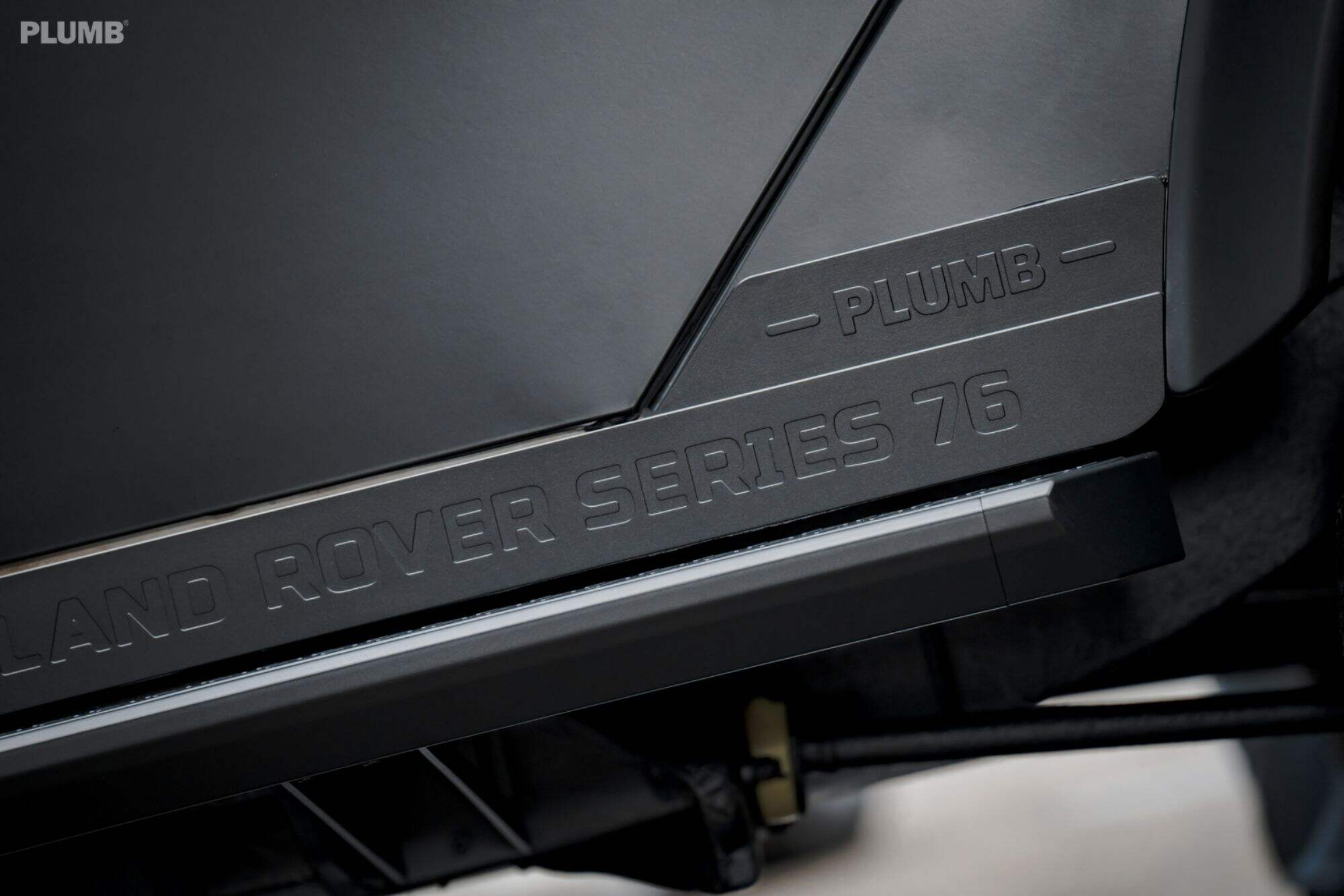 Plumb-Series 76 Side Step kit