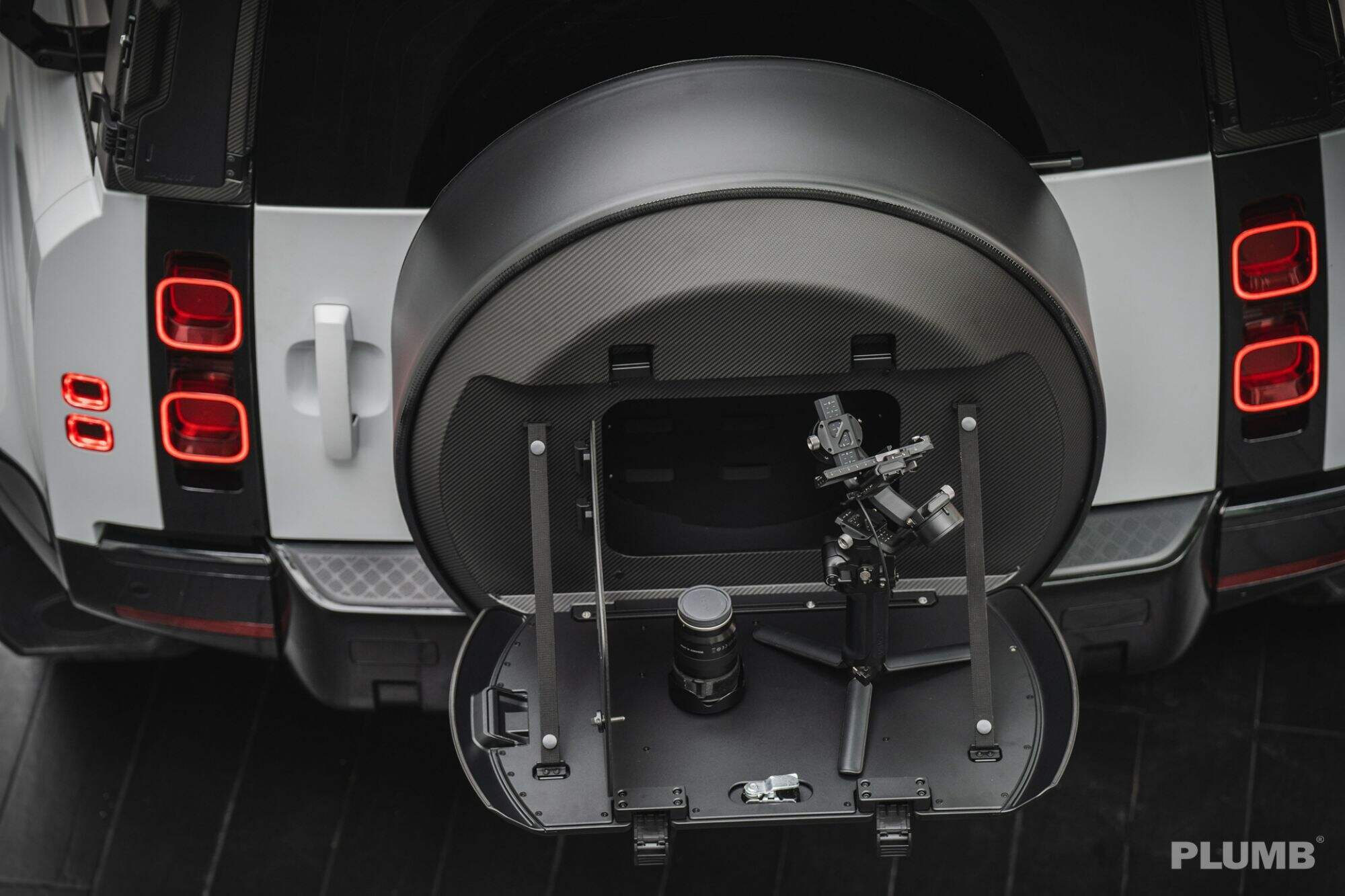 Plumb Spare Tire Integration Kit For Land Rover Defender 90/110/130