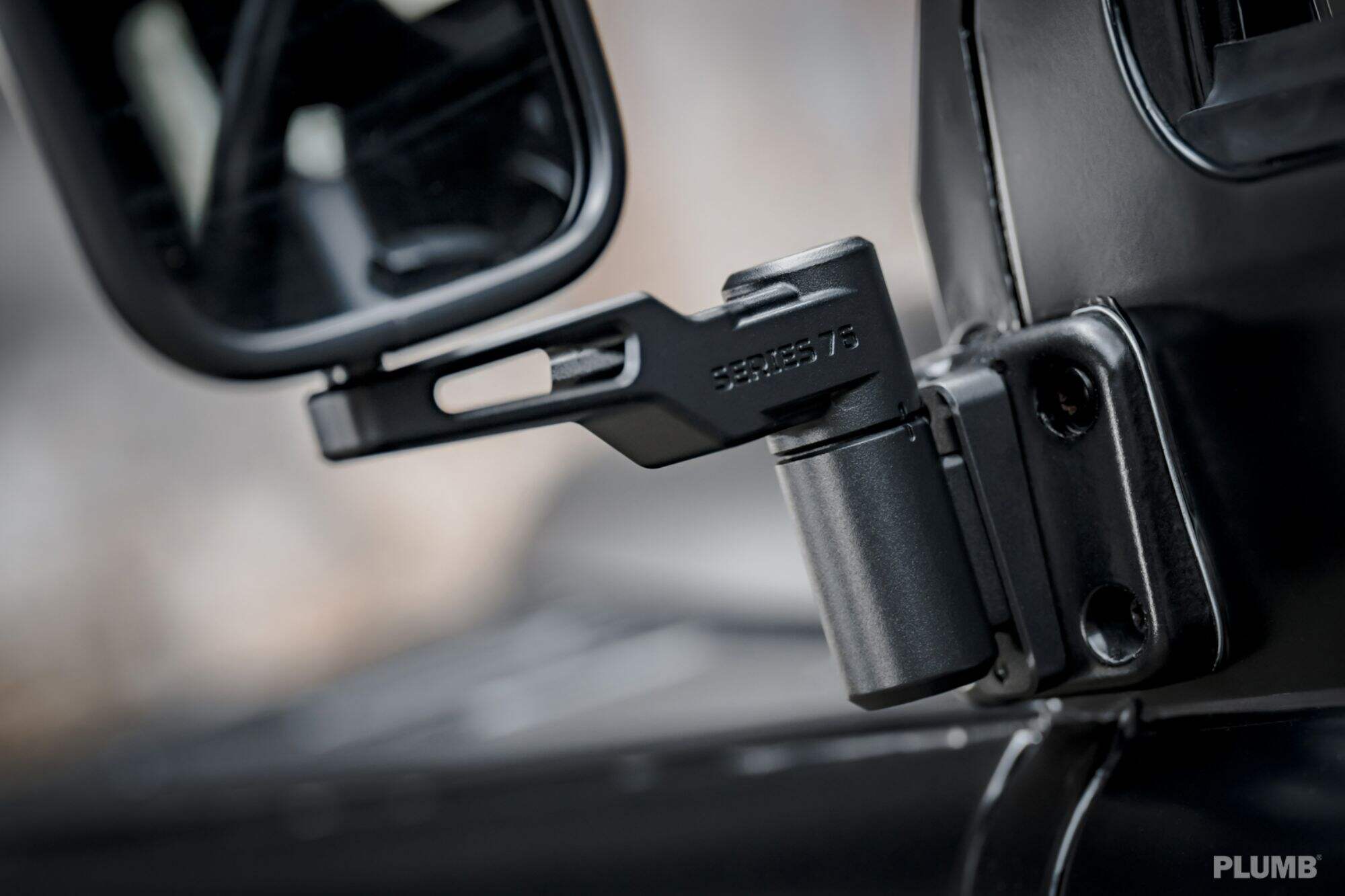 PLUMB-Series 76 Mirror rocker