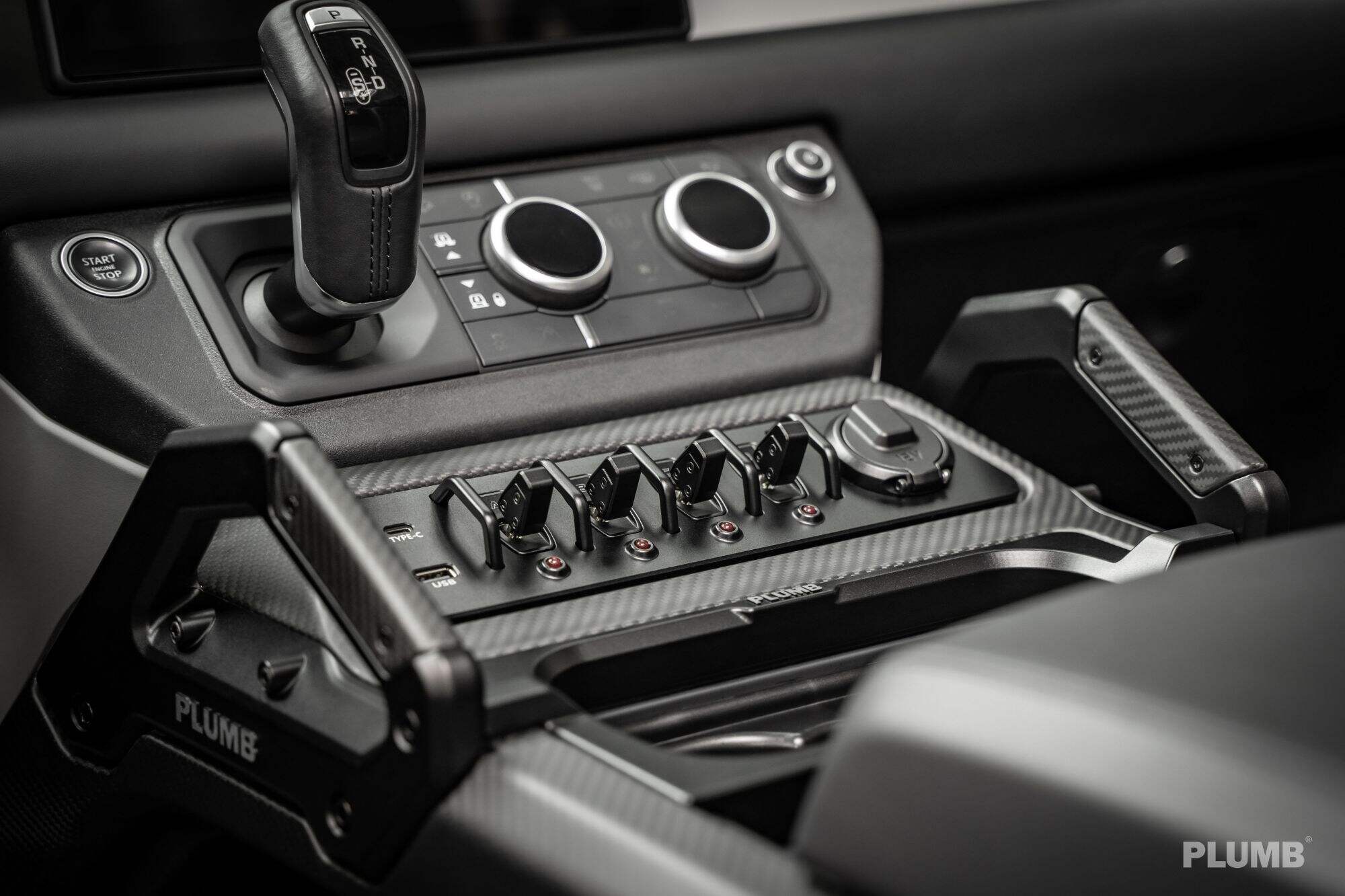 Plumb Central armrest control system For Land Rover Defender 90/110
