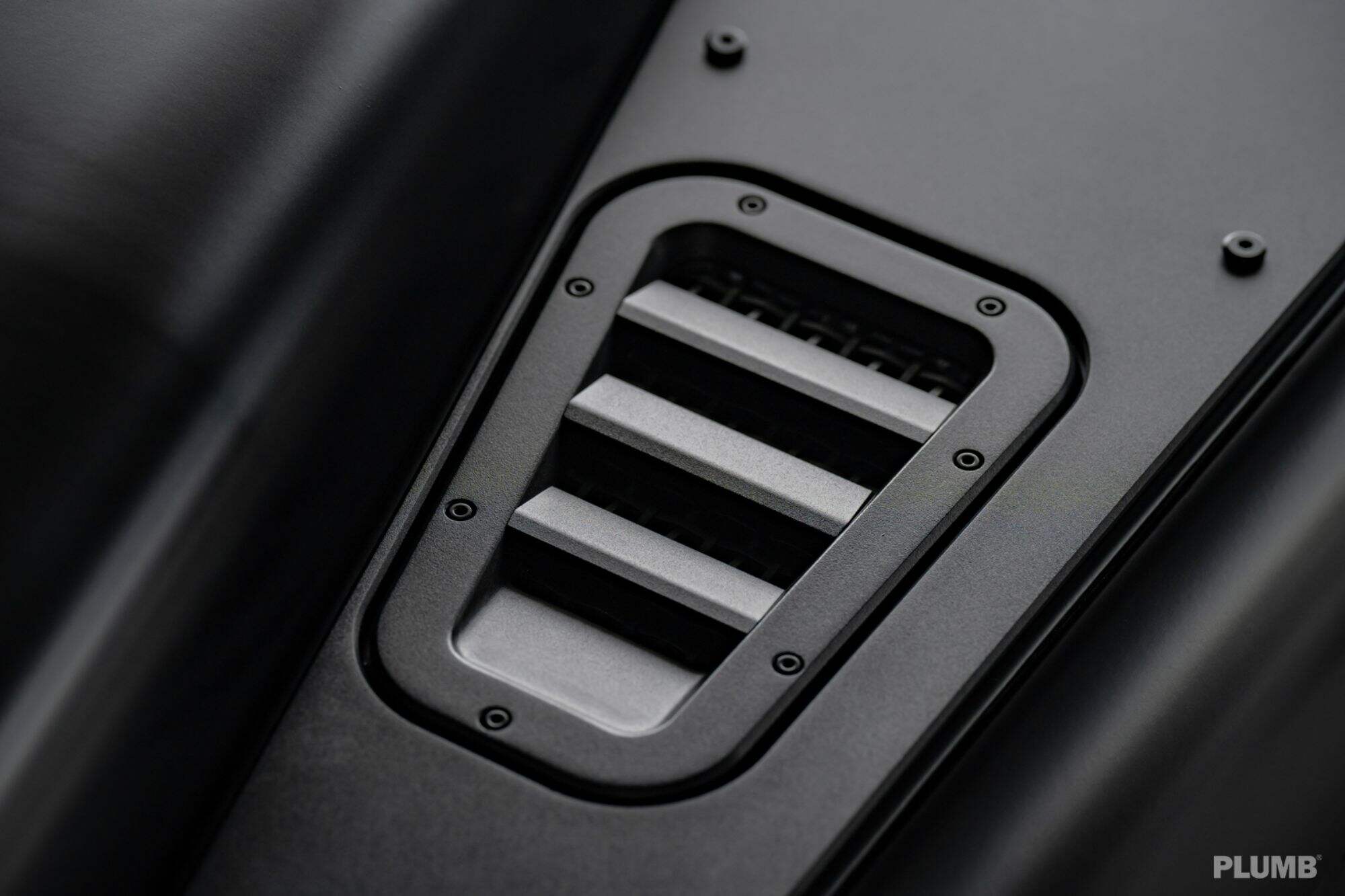 Plumb-Series 76 Fender Top Air Intake Kit