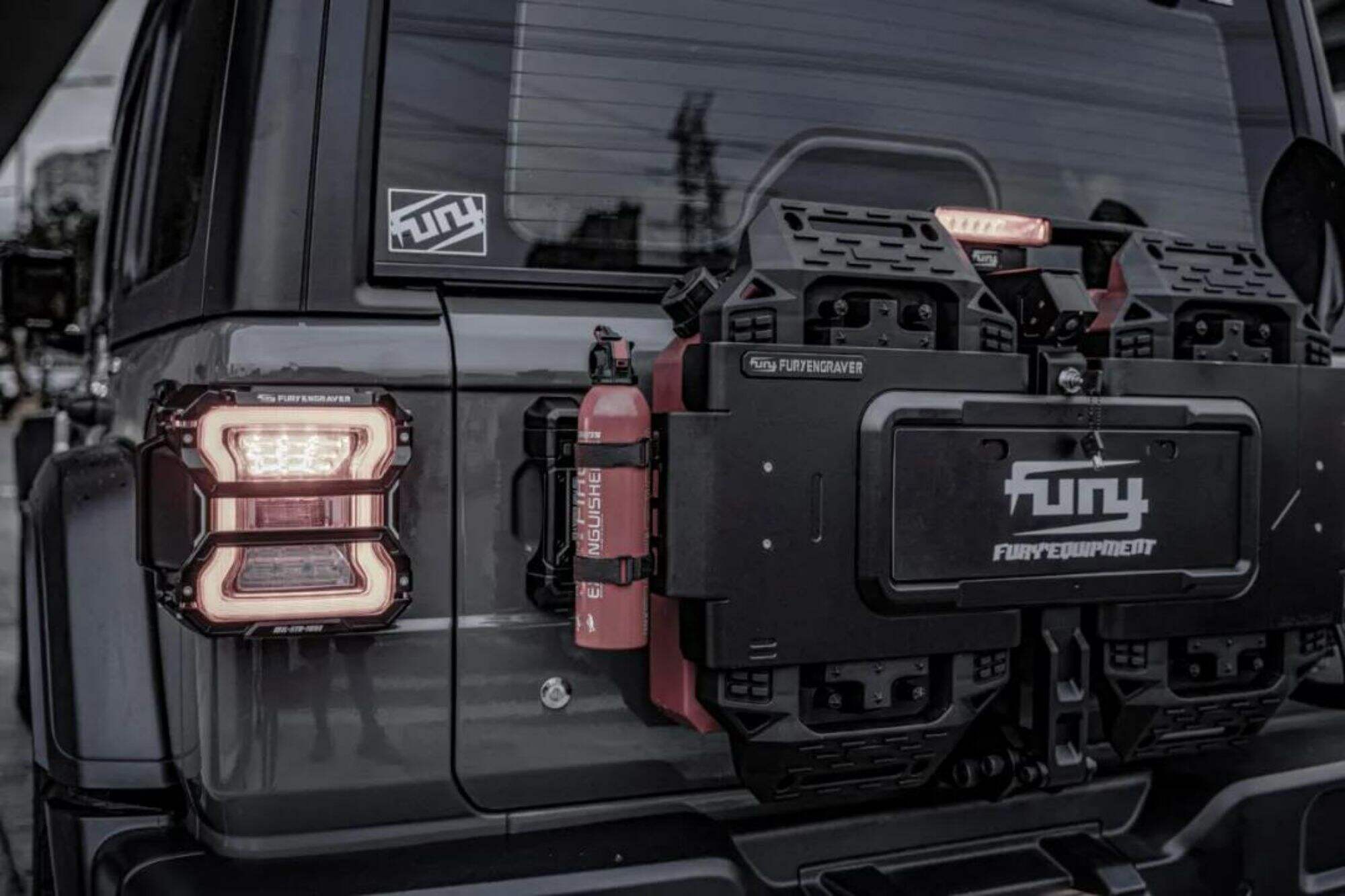 Fury TAILGATE EQUIPMENT INTEGRATED For Jeep wranger
