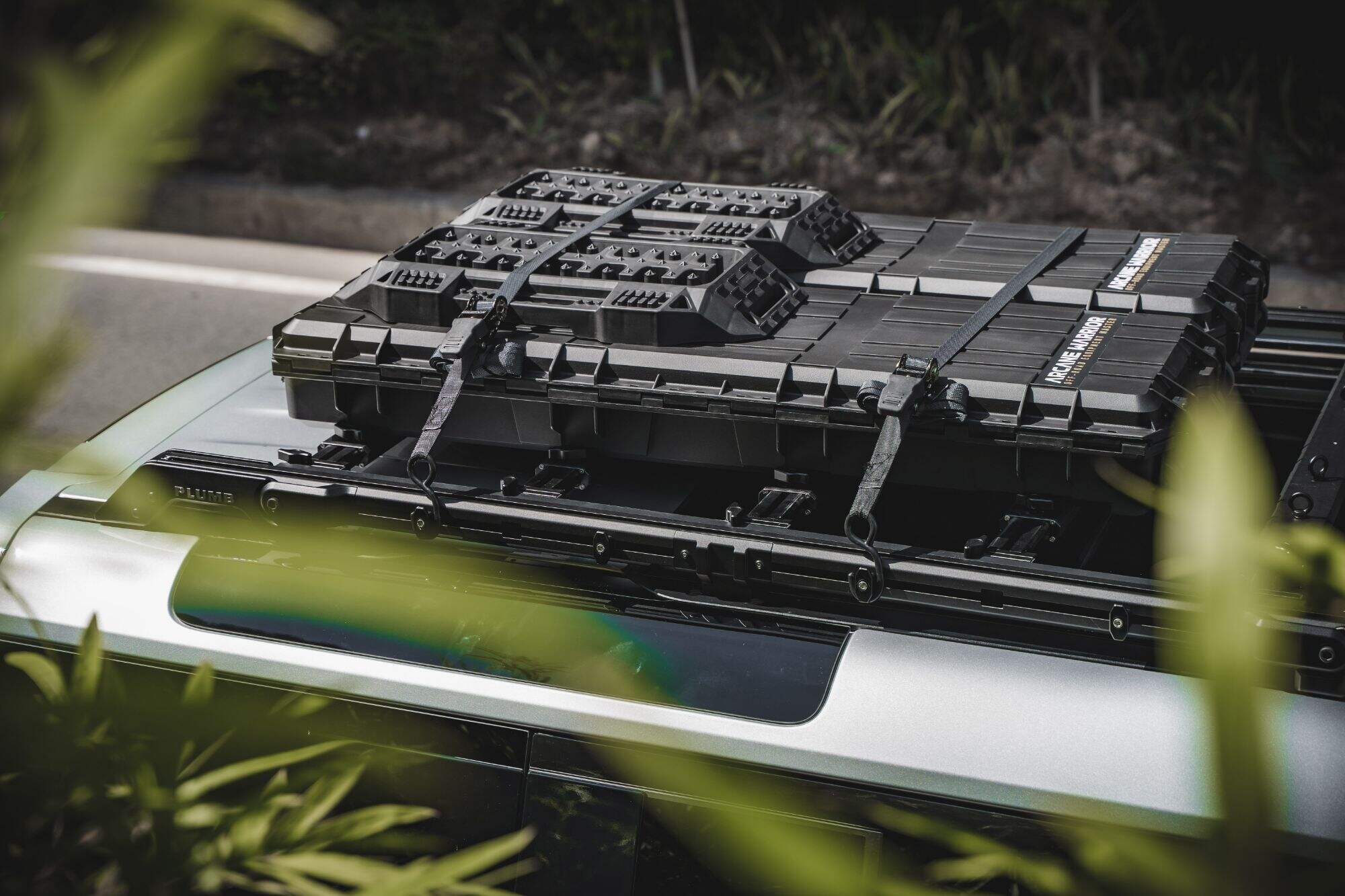 Plumb Aluminum Adjustable  roof rack For Land Rover Defender 110/130