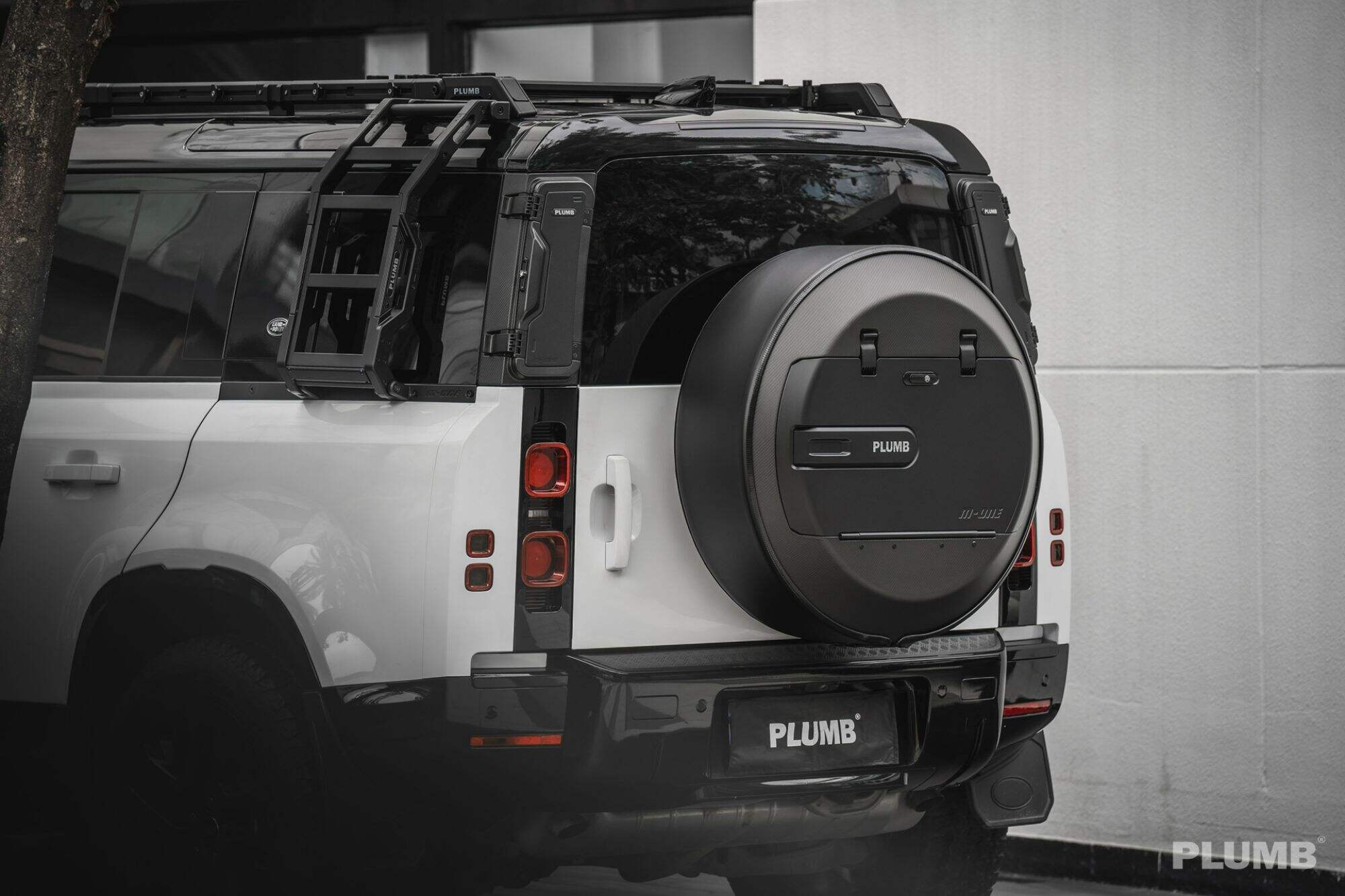 Plumb Spare Tire Integration Kit For Land Rover Defender 90/110/130