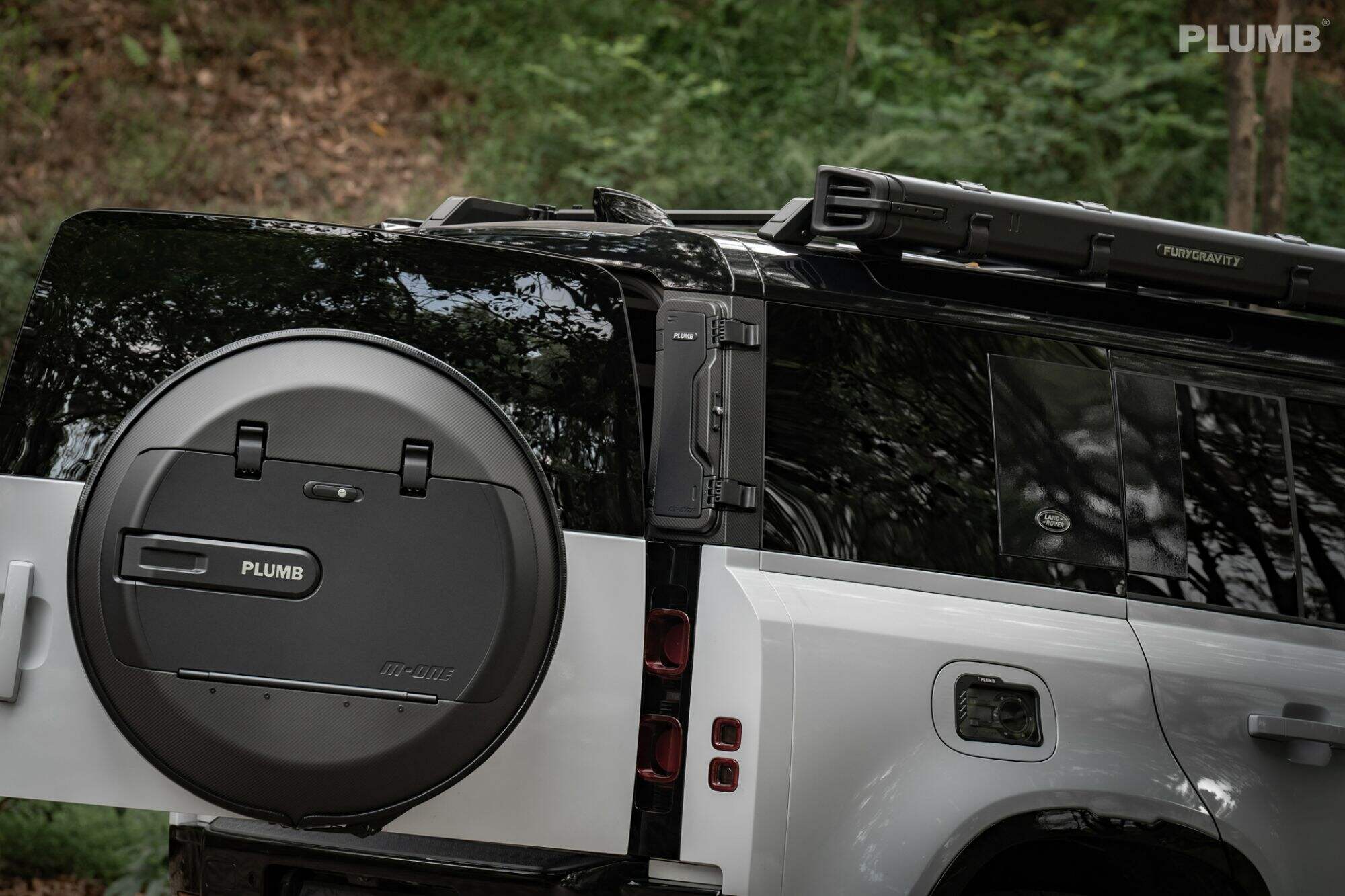 Plumb Spare Tire Integration Kit For Land Rover Defender 90/110/130