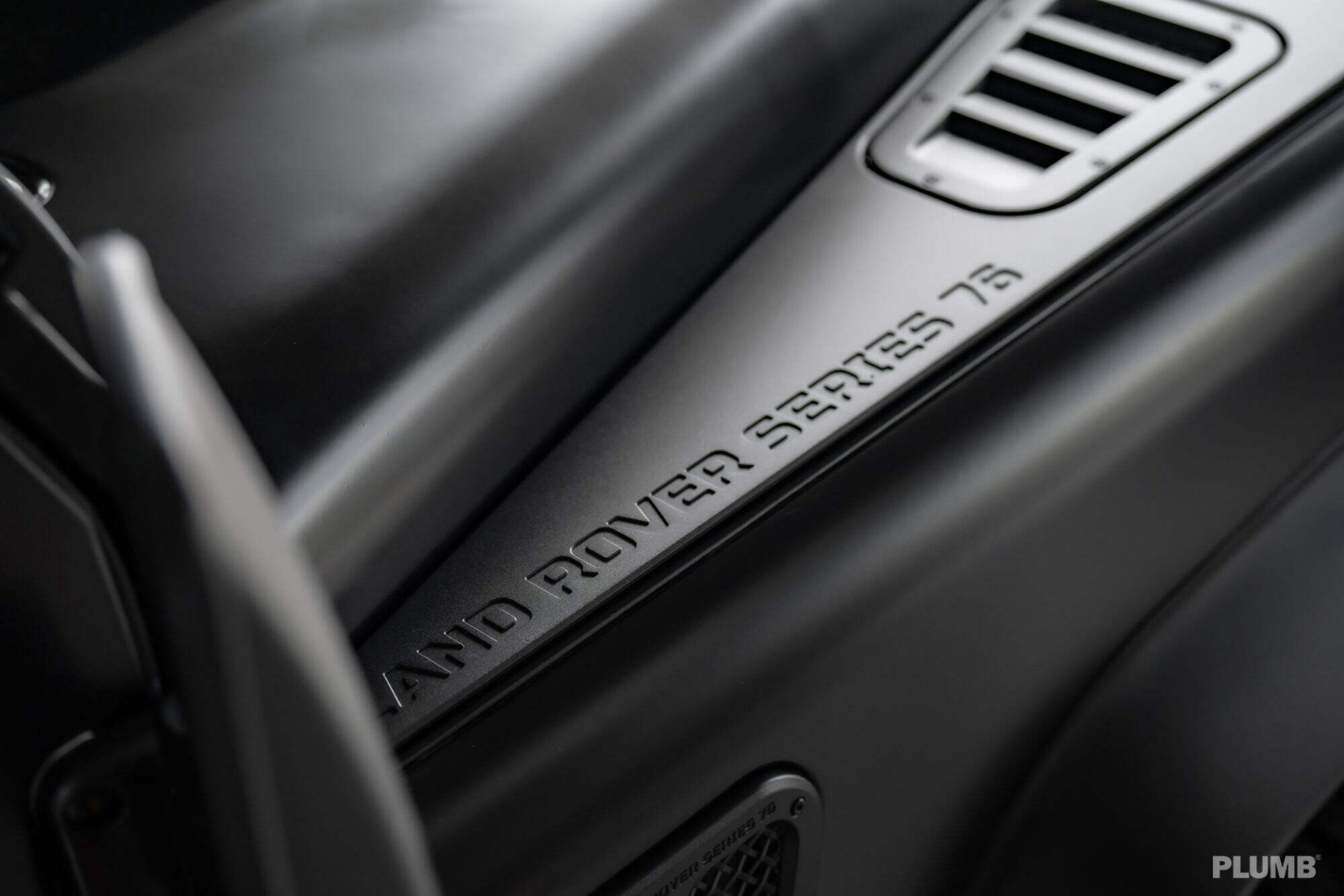 Plumb-Series 76 Fender Top Air Intake Kit