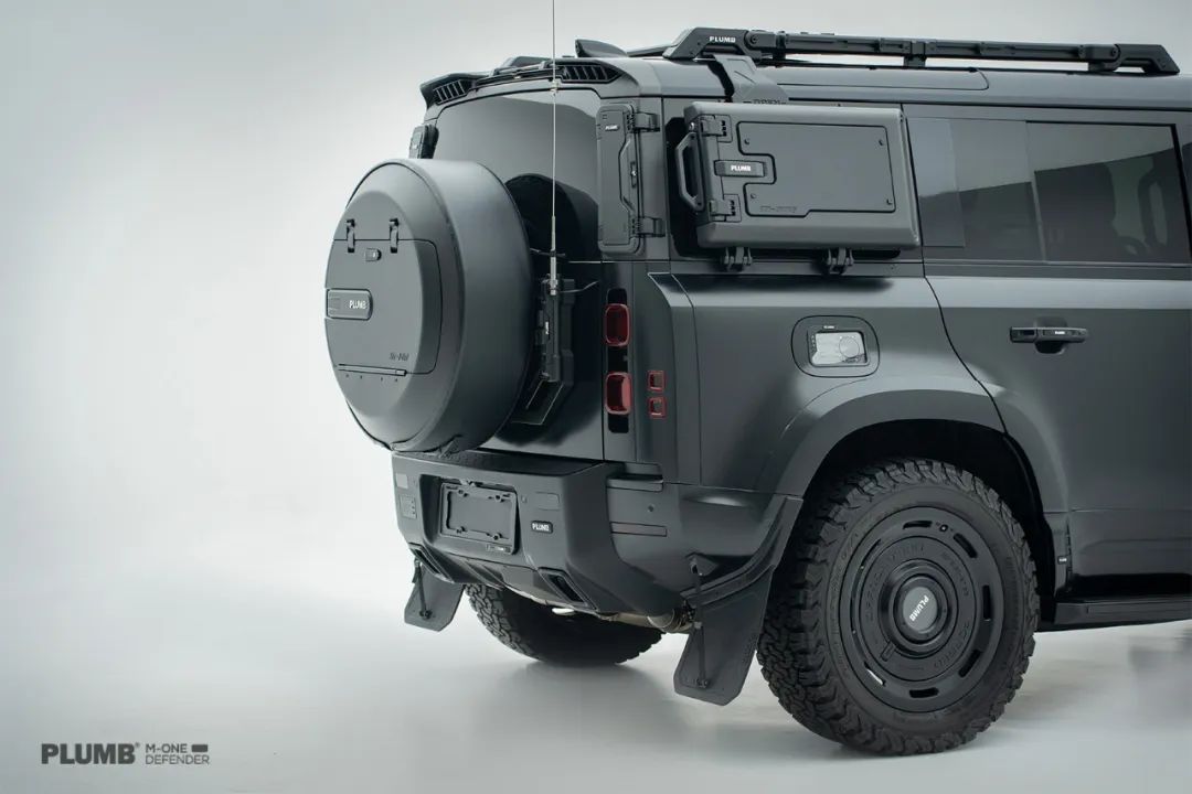 PLUMB M-One rear bumper kit fitted to Defender L663