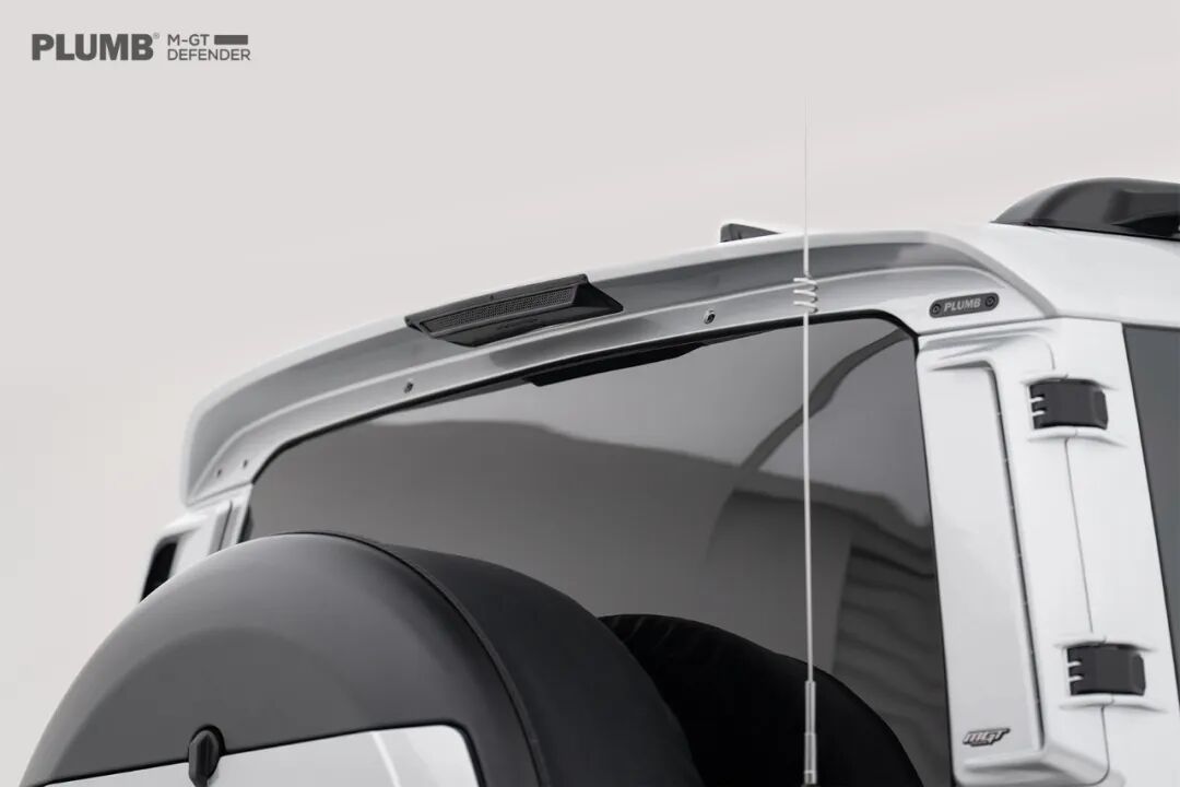 PLUMB M-GT Rear Spoiler for Defender 90 / 110 / 130 L663