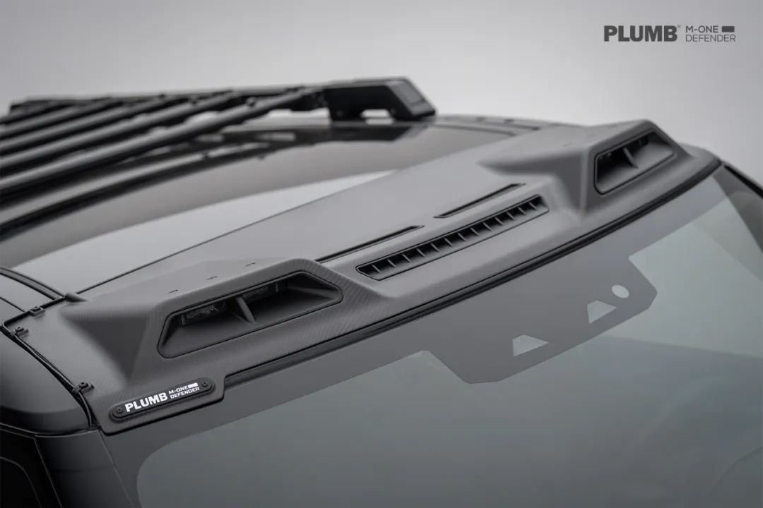 PLUMB M-One carbon fibre roof light kit for Defender L663