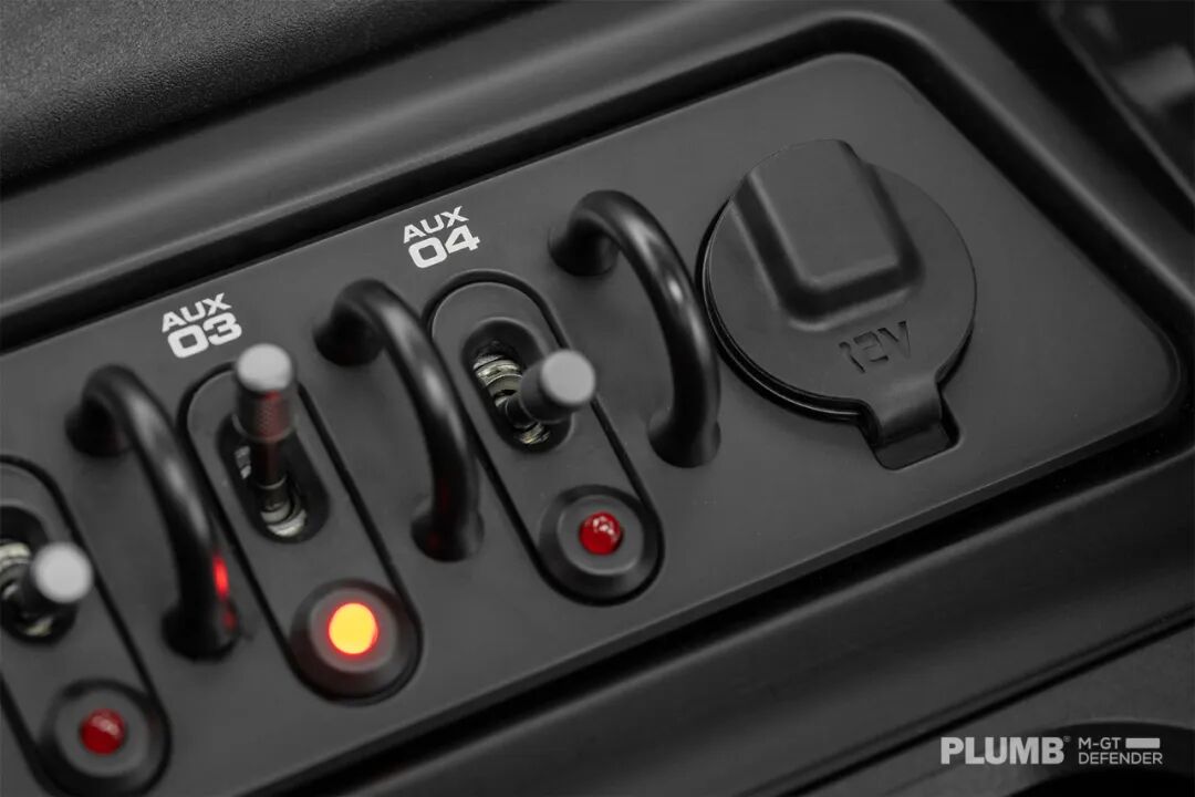 PLUMB M-GT Central Control System for Defender 90 / 110 / 130 L663