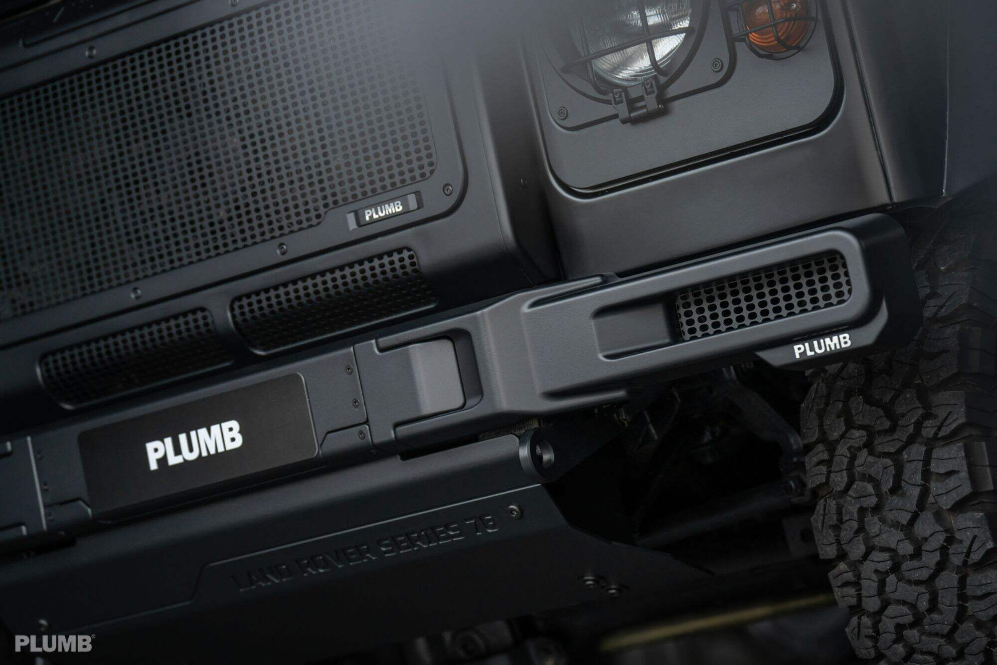 Plumb-Series 76 Front bumper kit