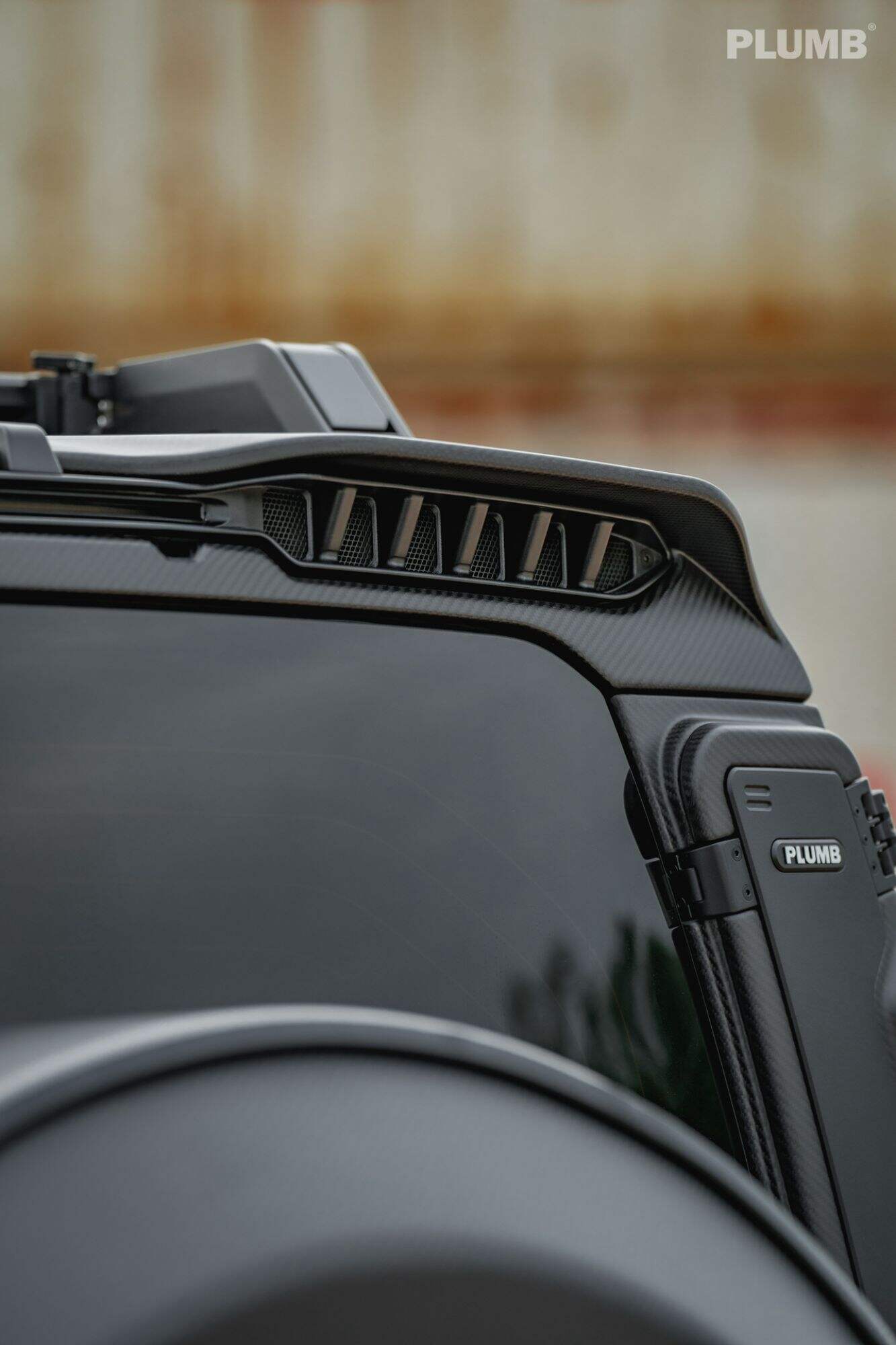 Plumb Rear spoiler For Land Rover Defender 90/110/130