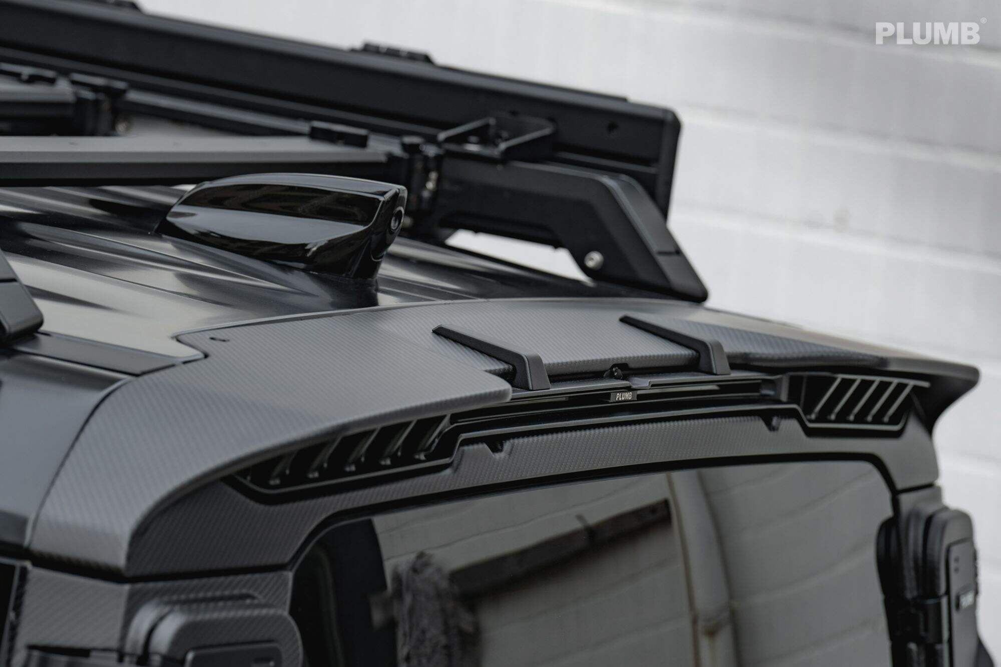 Plumb Rear spoiler For Land Rover Defender 90/110/130