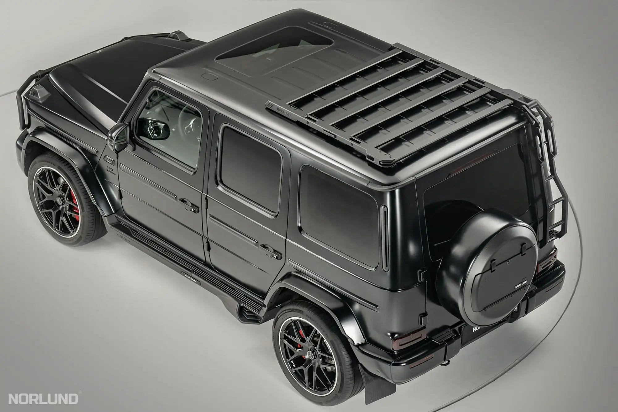 Mercedes-Benz 2018+ G Roof platform and ladder kit