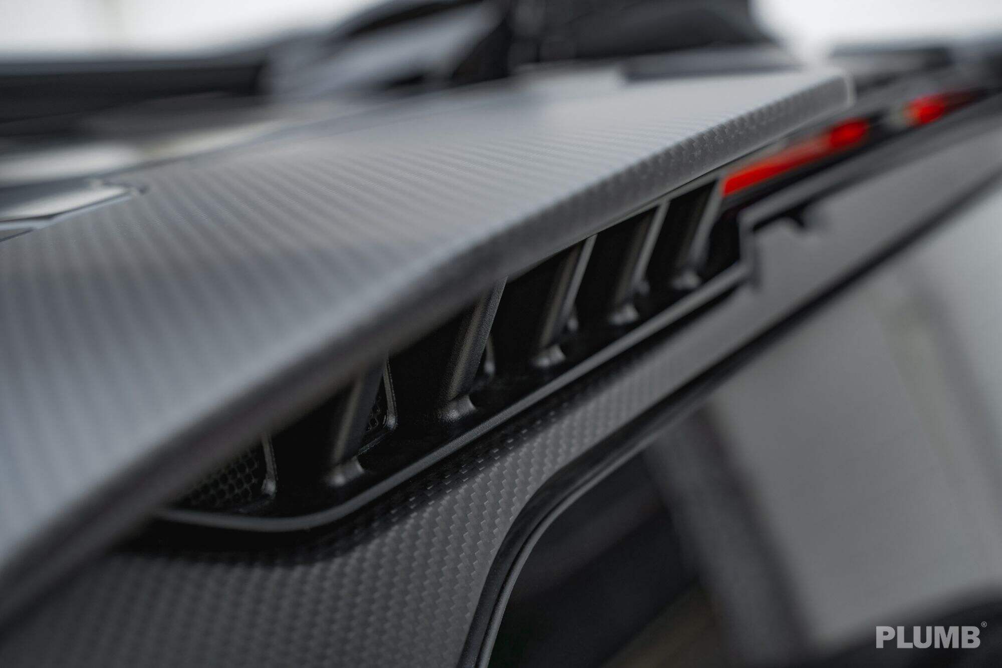 Plumb Rear spoiler For Land Rover Defender 90/110/130