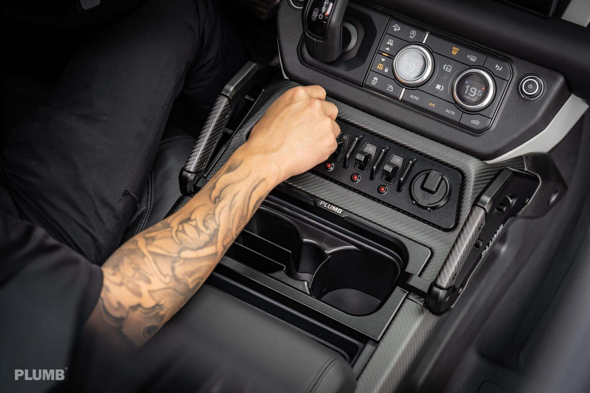 Plumb Central armrest control system For Land Rover Defender 90/110