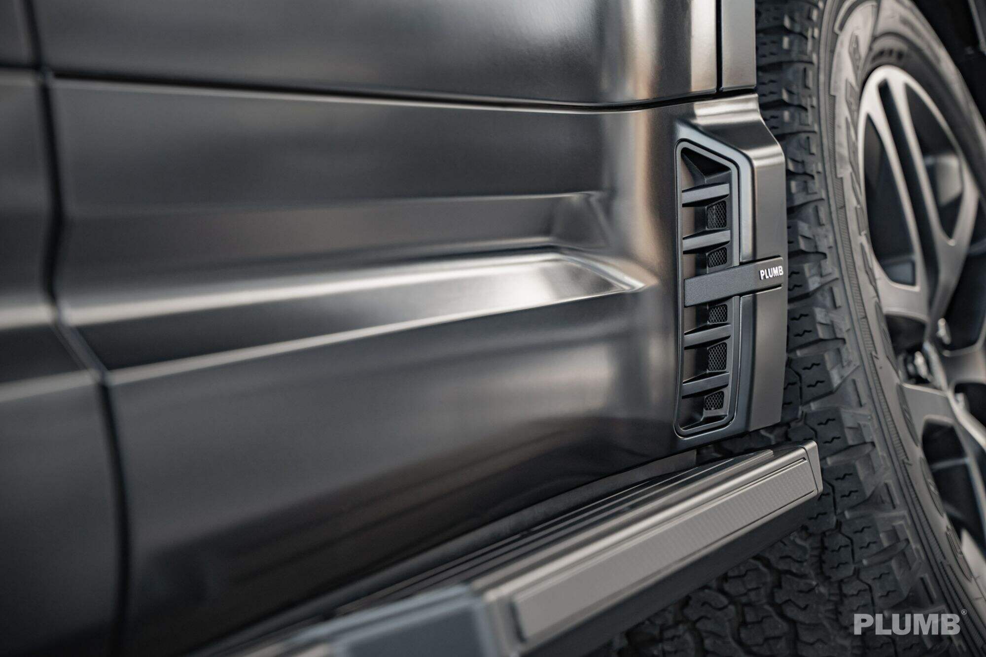 Plumb side step kit For Land Rover Defender 110/130