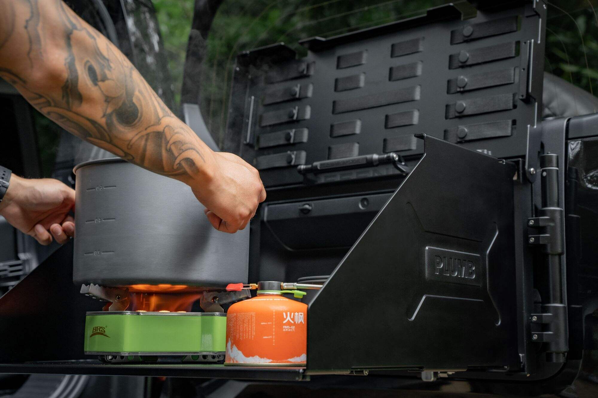 Plumb Tailgate folding table For Land Rover Defender 90/110