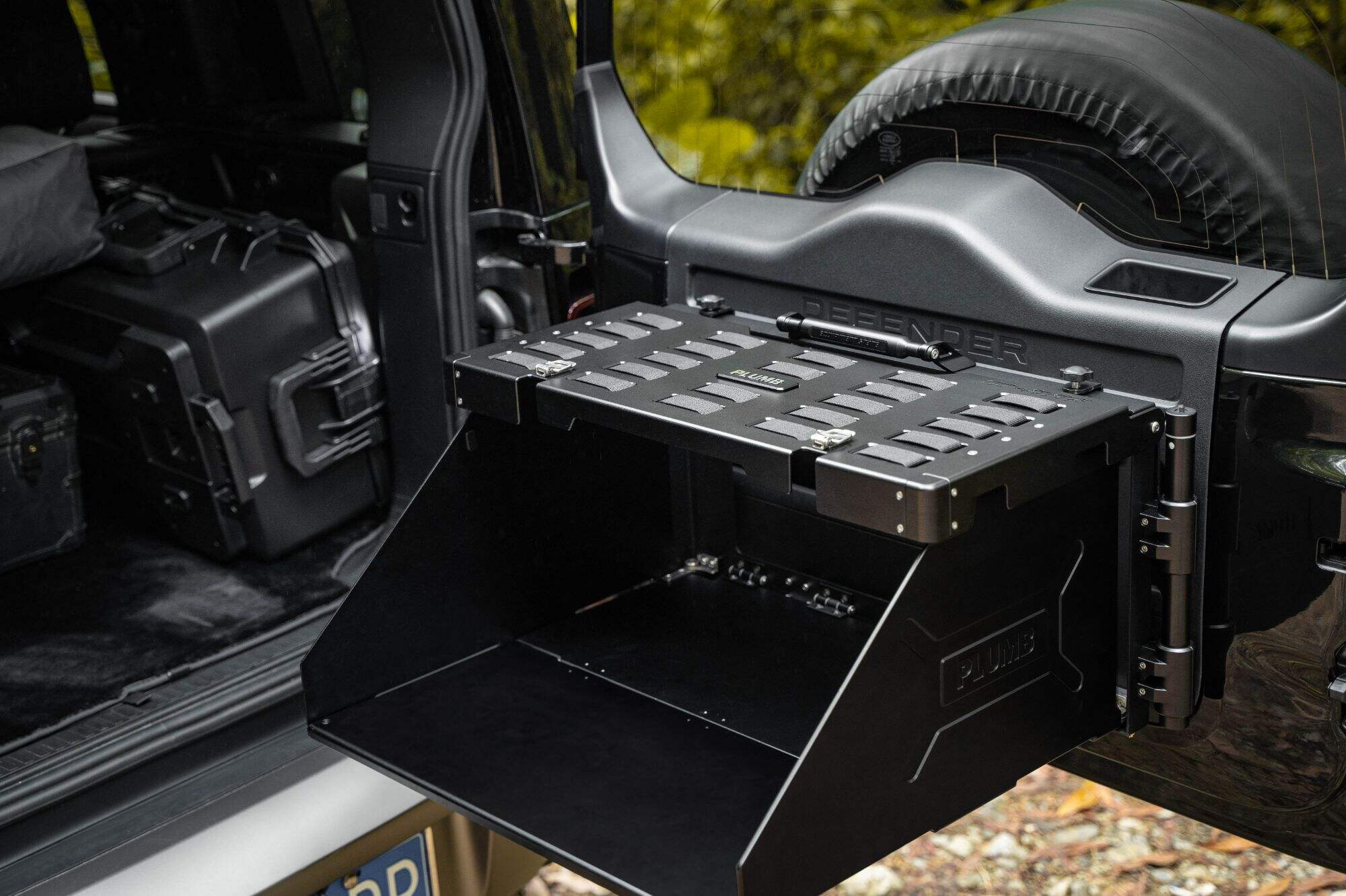 Plumb Tailgate folding table For Land Rover Defender 90/110